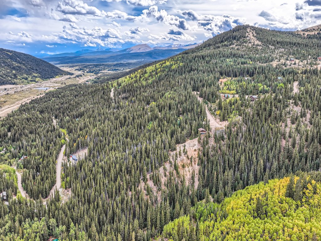 High Altitude Haven Vacation Rental in Alma - RedAwning