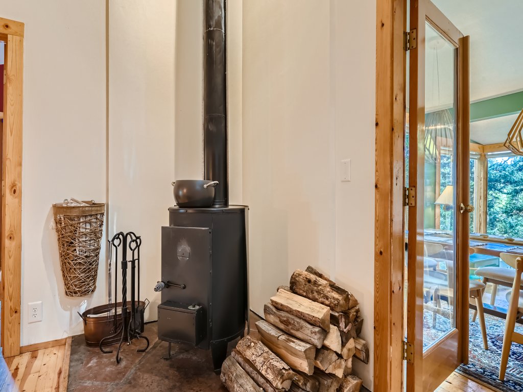 High Altitude Haven Vacation Rental in Alma - RedAwning