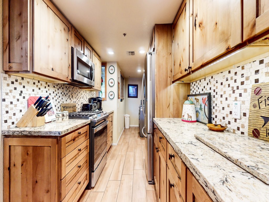 Bridges #108 Vacation Rental in Mammoth Lakes - RedAwning