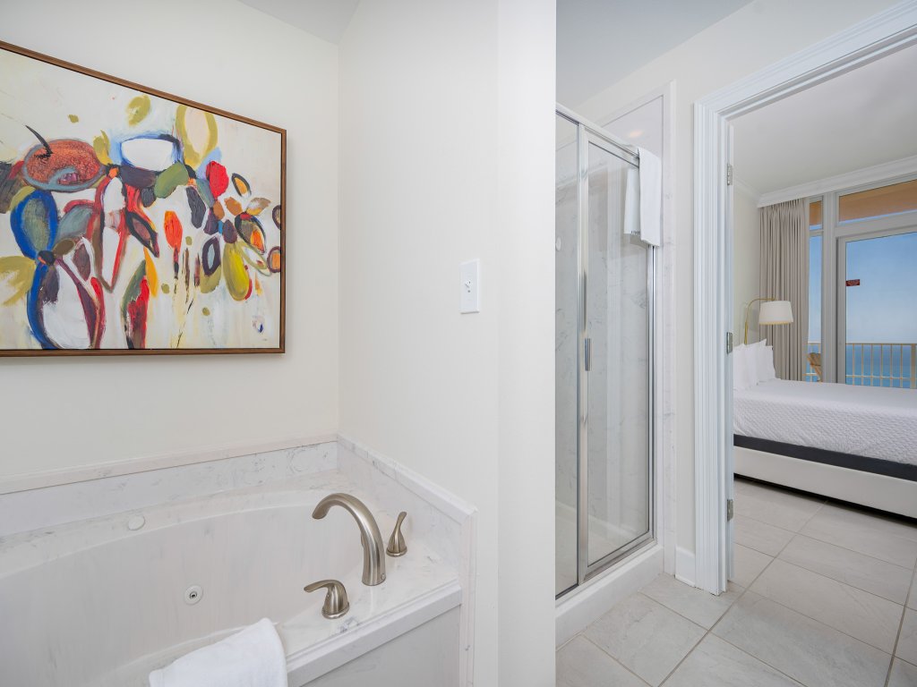 Phoenix Gulf Towers 1701 Vacation Rental in Orange Beach - RedAwning