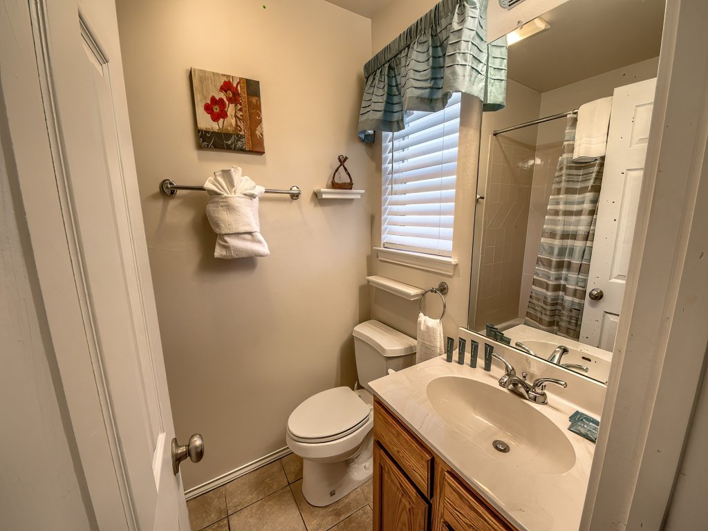 WW i102  Restful River Retreat Vacation Rental in New Braunfels - RedAwning