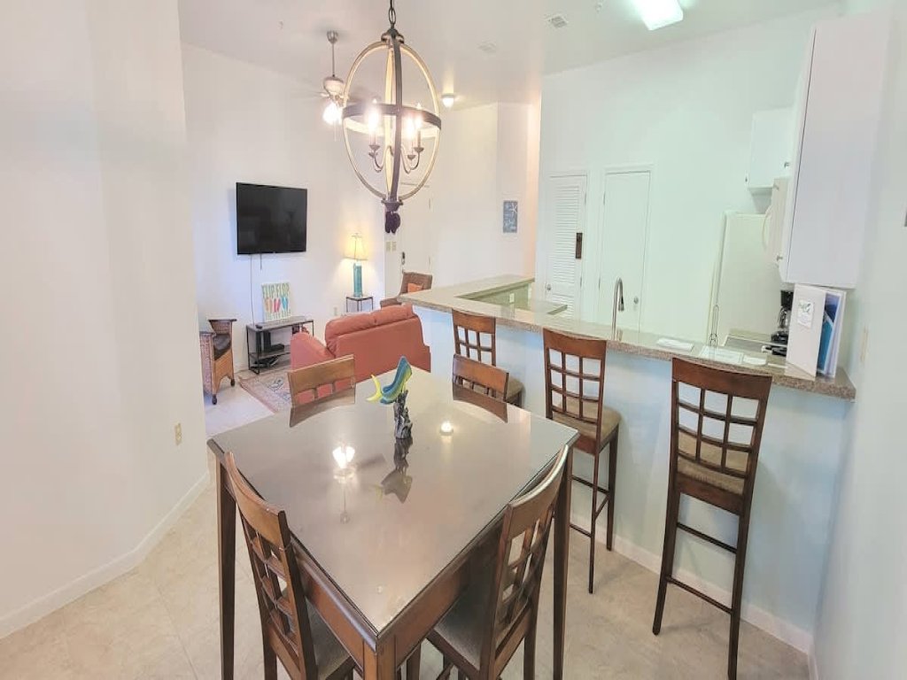 * Pool * Near Claytons Private * Beach Access Vacation Rental in South Padre Island - RedAwning