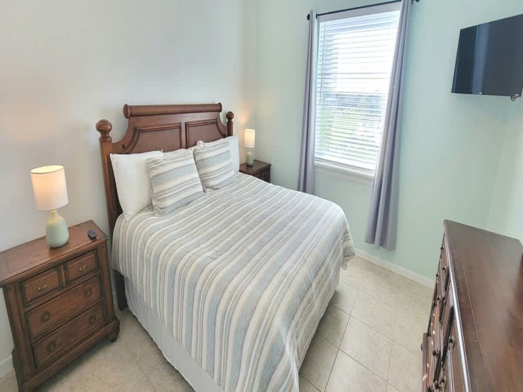 * Pool * Near Claytons Private * Beach Access Vacation Rental in South Padre Island - RedAwning