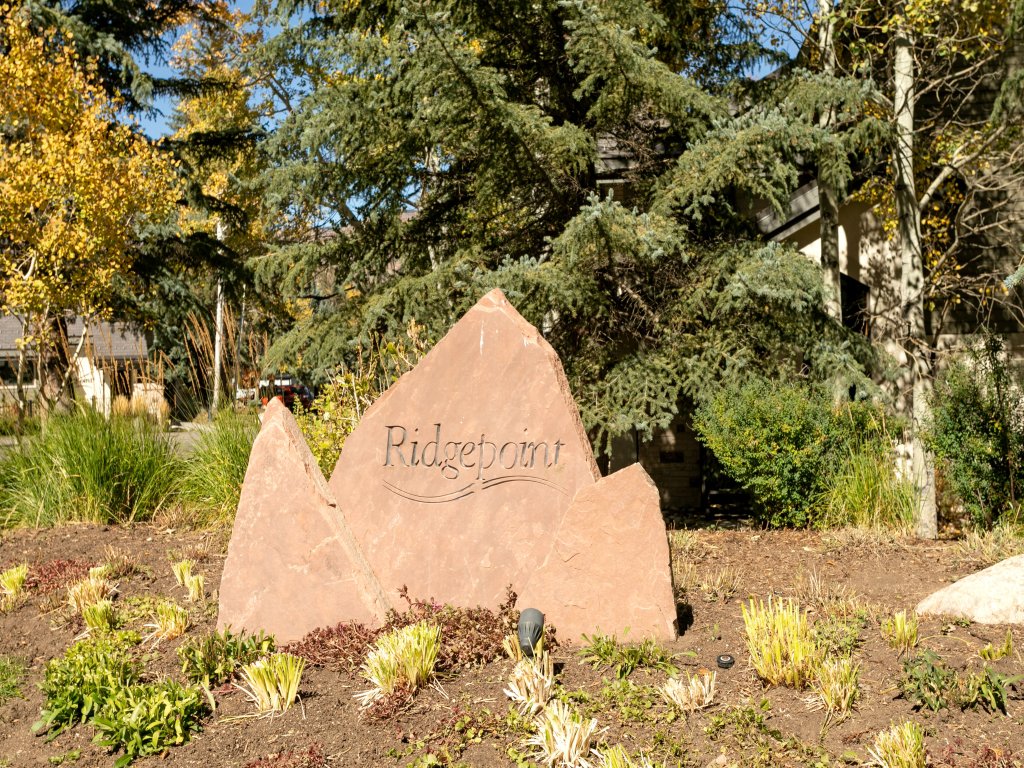 98 Ridgepoint Vacation Rental in Beaver Creek - RedAwning