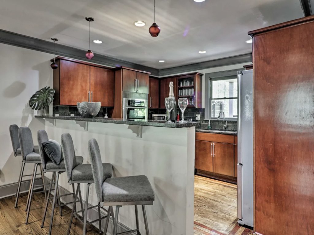 Atlanta Forest Sanctuary Vacation Rental in Atlanta - RedAwning