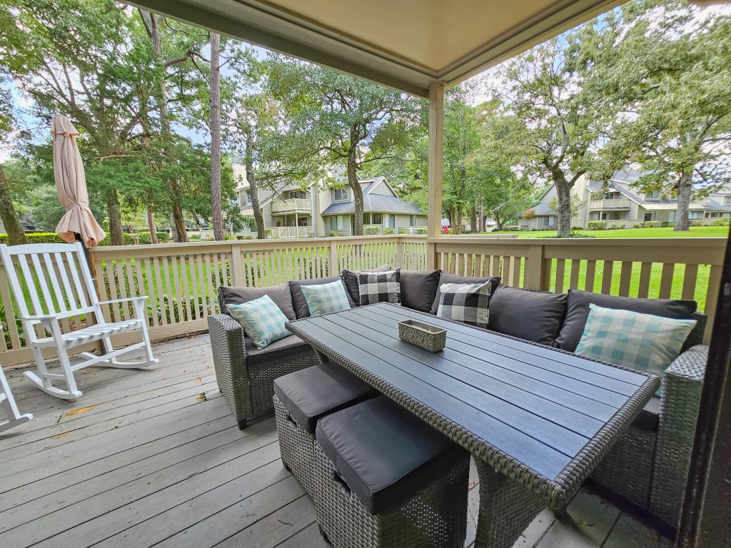 8C West Hyde Park Vacation Rental in Myrtle Beach - RedAwning