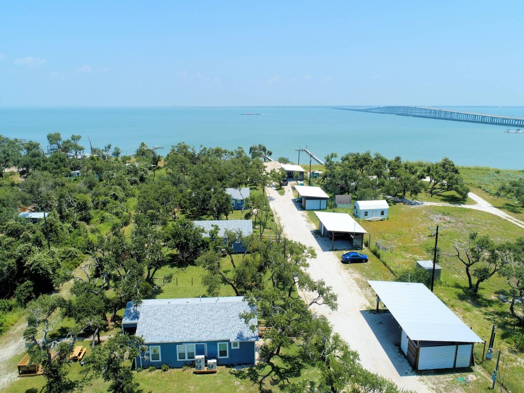 Clifton Cottage  6031RPE Vacation Rental in Rockport - RedAwning
