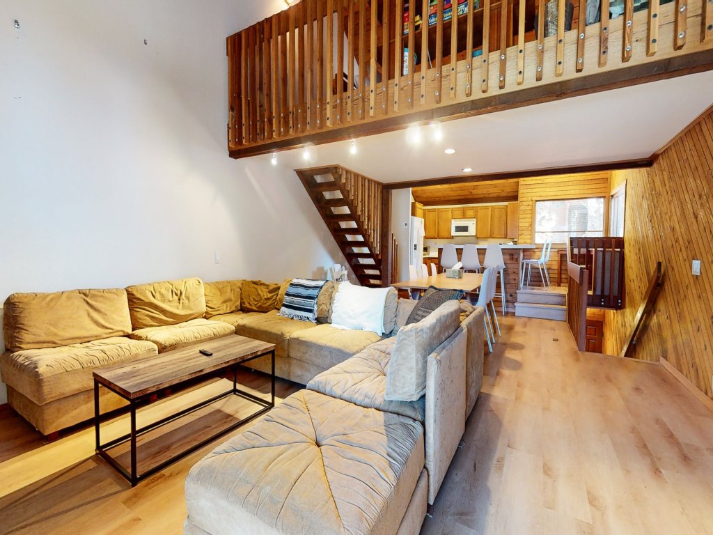 Snowcreek I #52 Vacation Rental in Mammoth Lakes - RedAwning