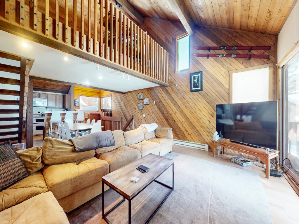 Snowcreek I #52 Vacation Rental in Mammoth Lakes - RedAwning