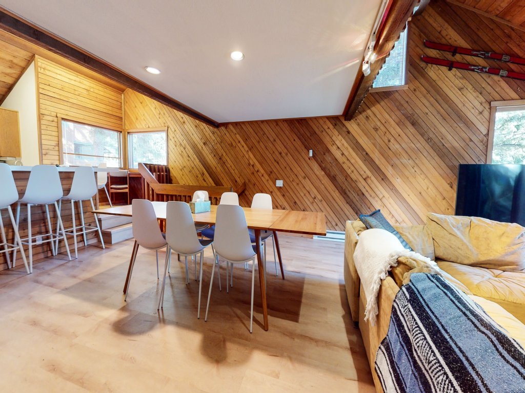 Snowcreek I #52 Vacation Rental in Mammoth Lakes - RedAwning