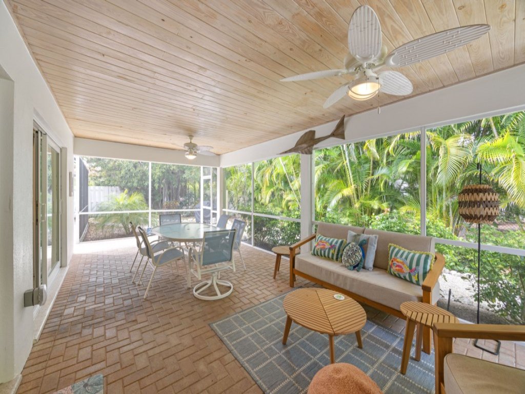 Wait N' Sea Vacation Rental in Captiva - RedAwning