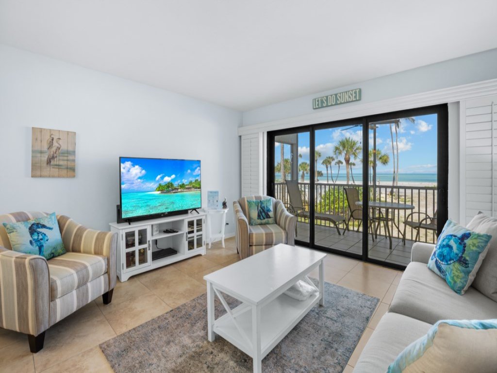 Beach Villa 2412  Vacation Rental in Captiva - RedAwning