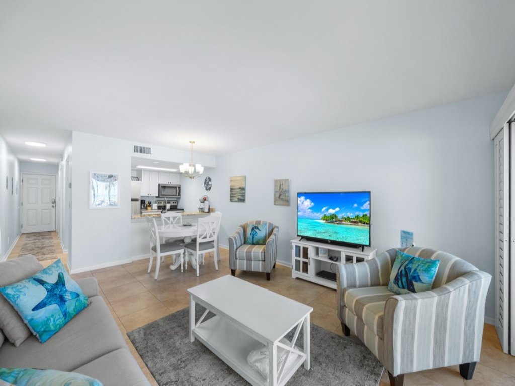 Beach Villa 2412  Vacation Rental in Captiva - RedAwning