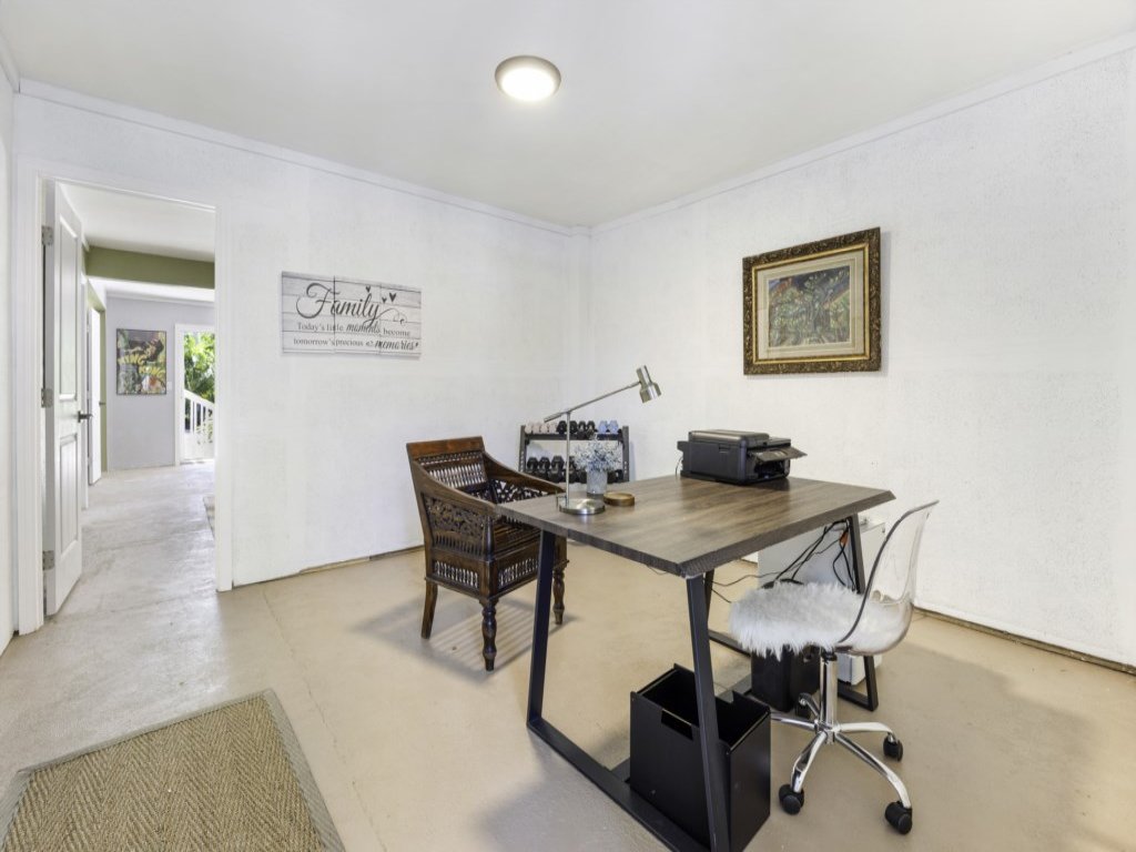 Dancing Dolphin Vacation Rental in Captiva - RedAwning
