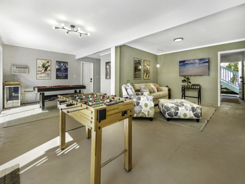 Dancing Dolphin Vacation Rental in Captiva - RedAwning