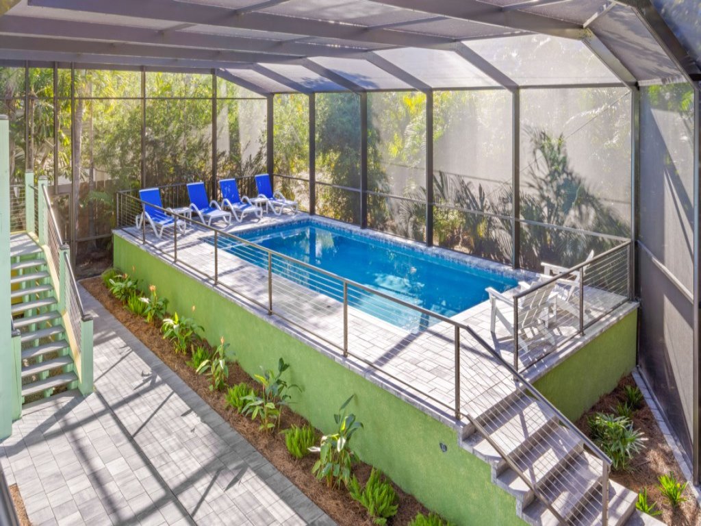 Dancing Dolphin Vacation Rental in Captiva - RedAwning
