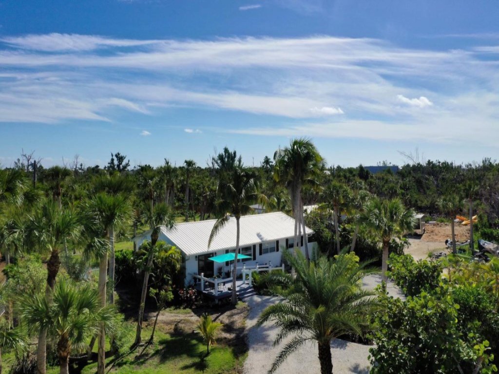 Mau Maus Cottage Vacation Rental in Sanibel - RedAwning