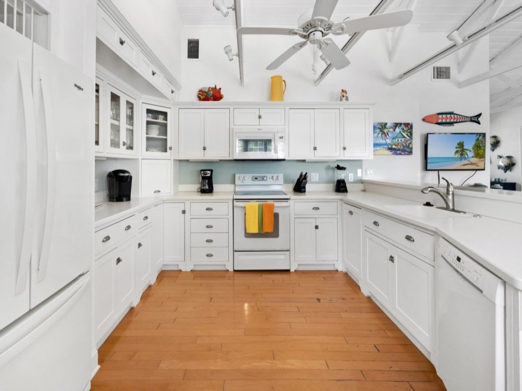 Turtle Cottage Vacation Rental in Captiva - RedAwning