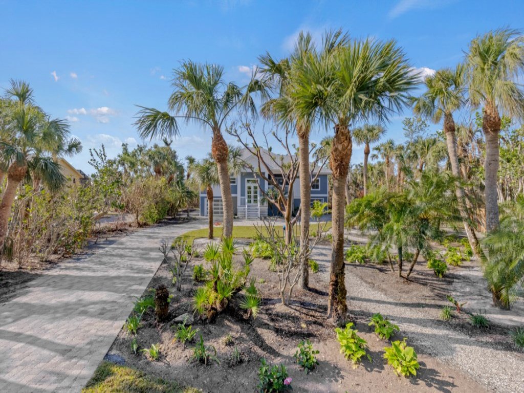 5294 Umbrella Pool Rd Vacation Rental in Sanibel - RedAwning