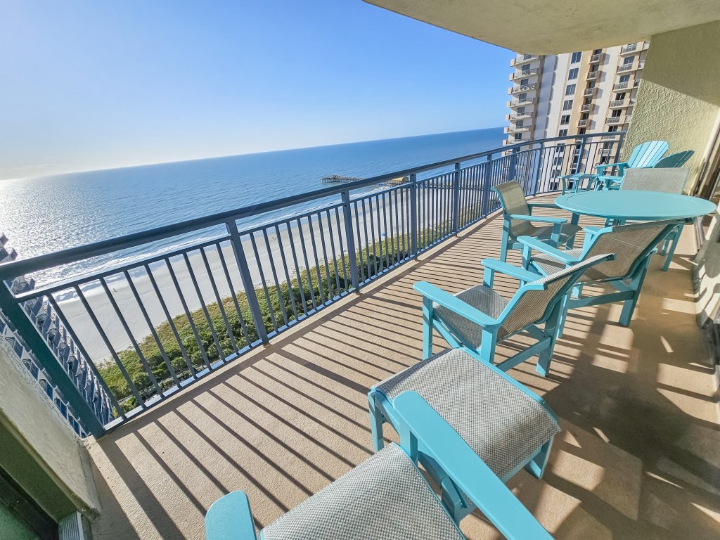 1910 Brighton Vacation Rental in Myrtle Beach - RedAwning