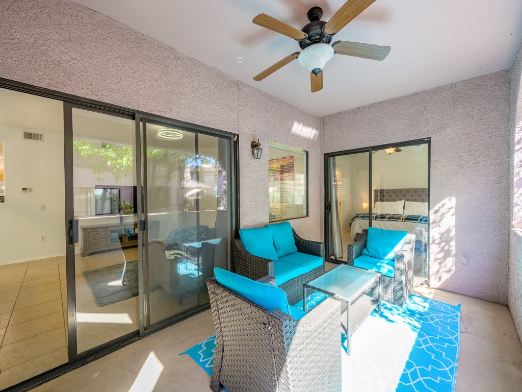 Villa Dolce Vita Vacation Rental in Scottsdale - RedAwning