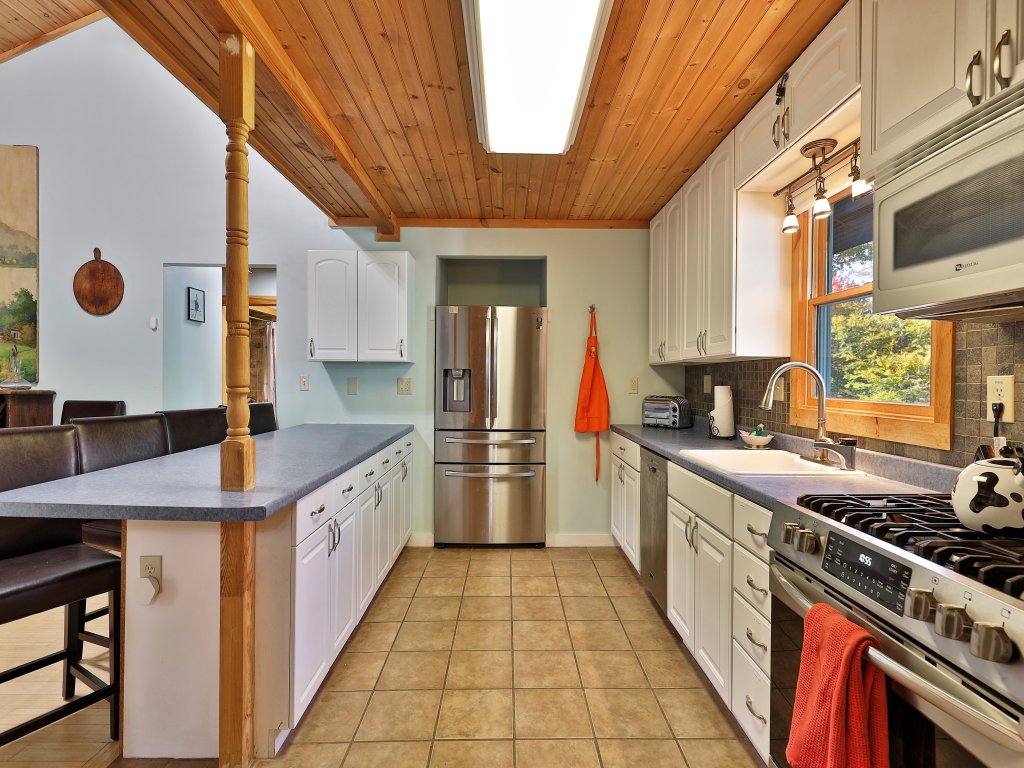Winding Way Chalet Vacation Rental in Killington - RedAwning