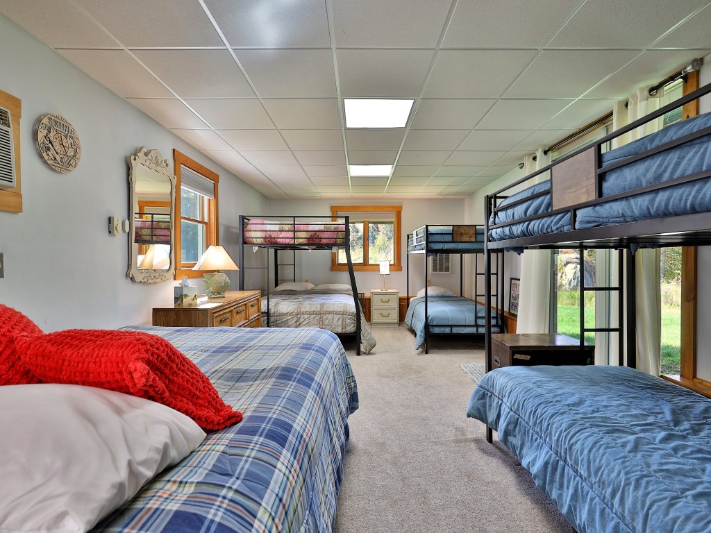 Winding Way Chalet Vacation Rental in Killington - RedAwning
