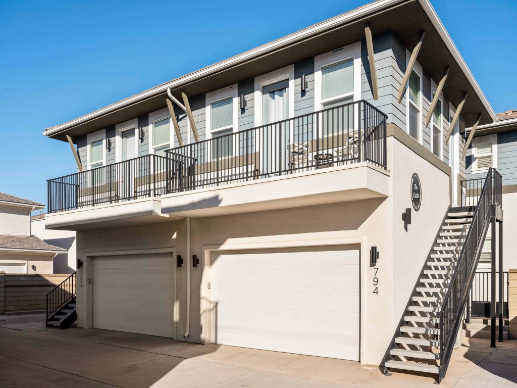 Casa De Luz Casita Vacation Rental in St. George - RedAwning