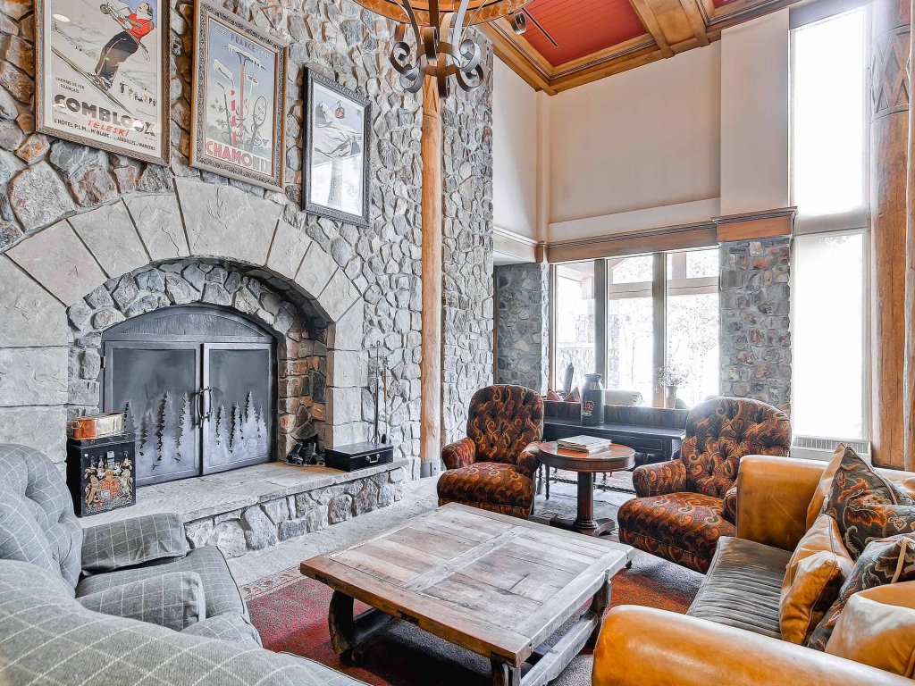 McCoy Peak Lodge #107 Vacation Rental in Beaver Creek - RedAwning