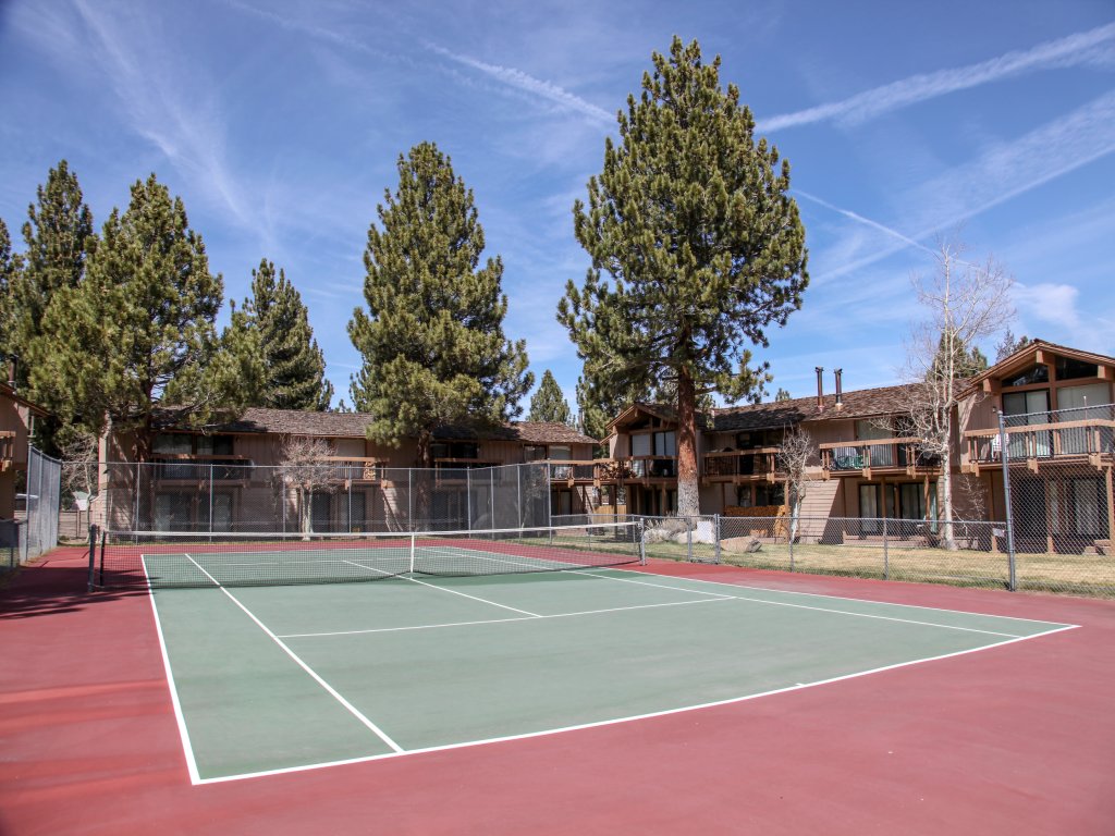 Villa de los Pinos #40 Vacation Rental in Mammoth Lakes - RedAwning