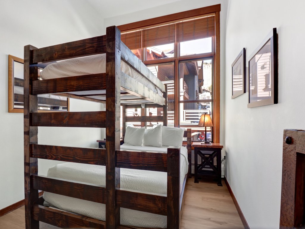 CO208 Copper One Lodge Vacation Rental in Copper Mountain - RedAwning
