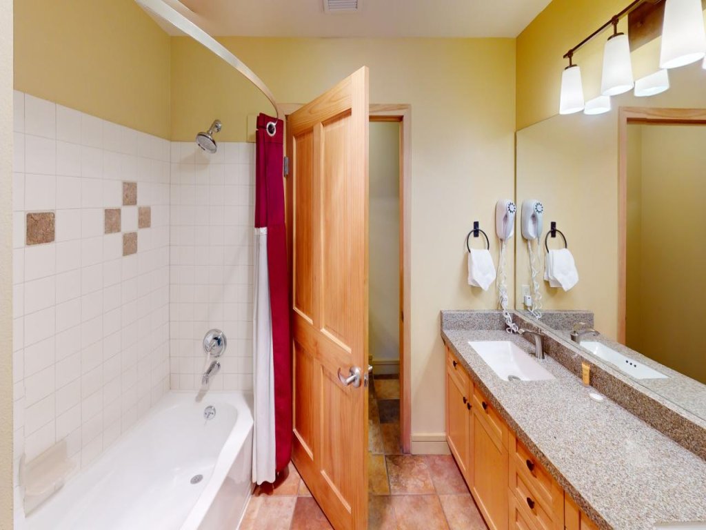 8231 Silver Mill Vacation Rental in Colorado - RedAwning