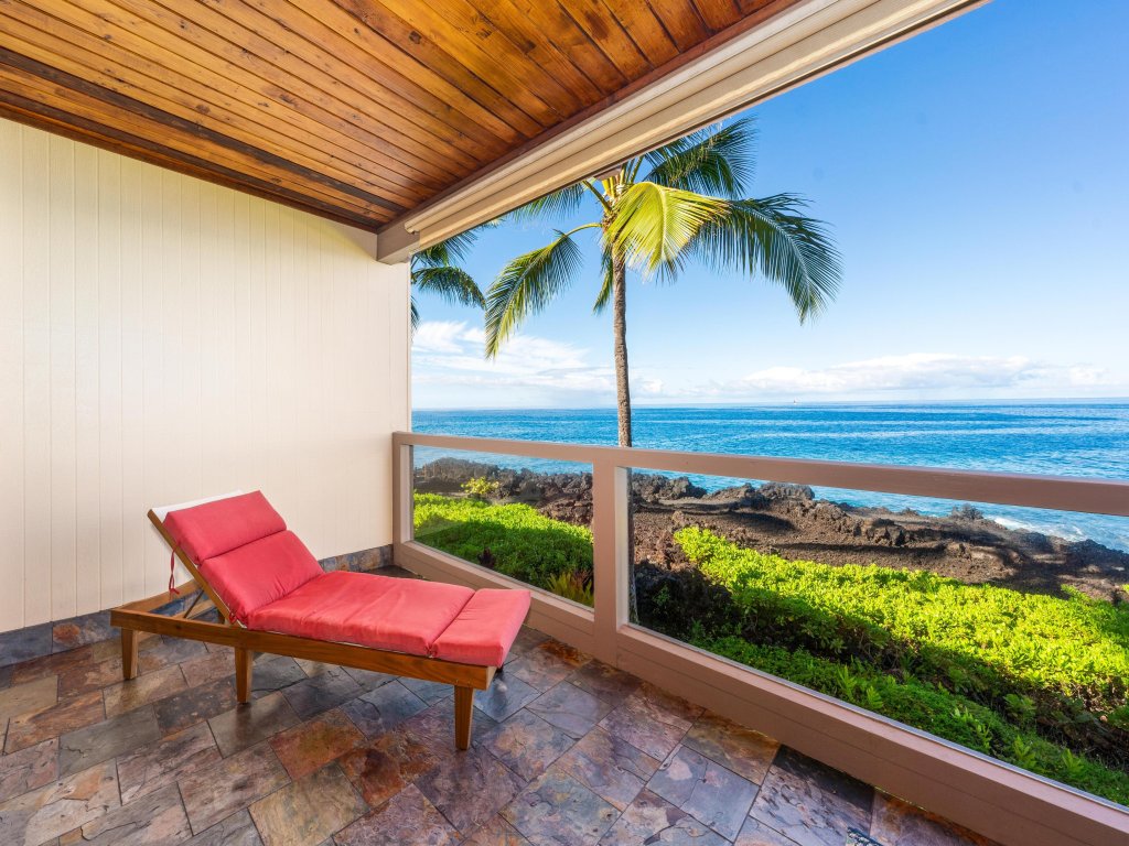 Big Island Keauhou Surf & Racquet 1-204 Vacation Rental in Kailua Kona - RedAwning