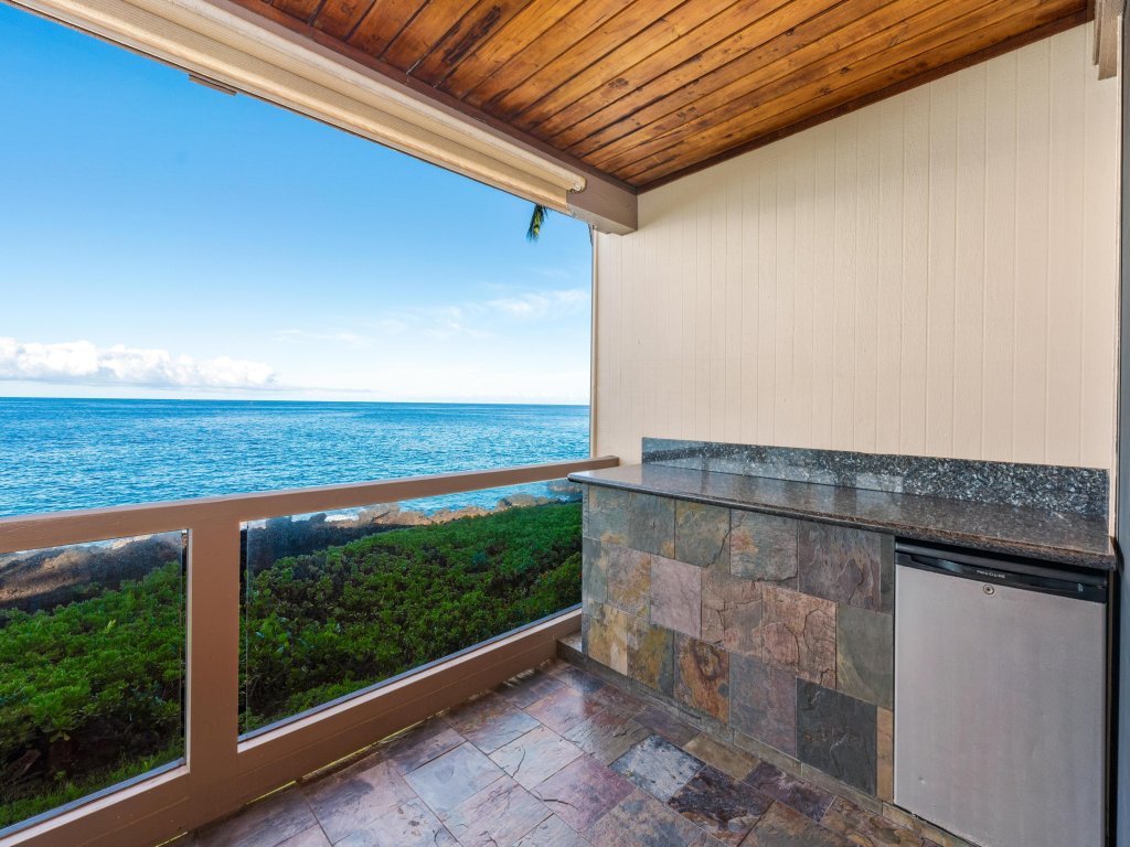 Big Island Keauhou Surf & Racquet 1-204 Vacation Rental in Kailua Kona - RedAwning