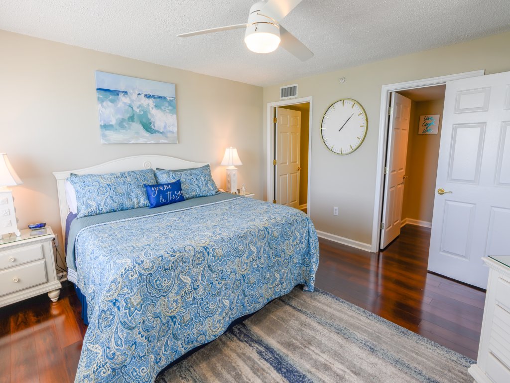 1901 Brighton Vacation Rental in Myrtle Beach - RedAwning