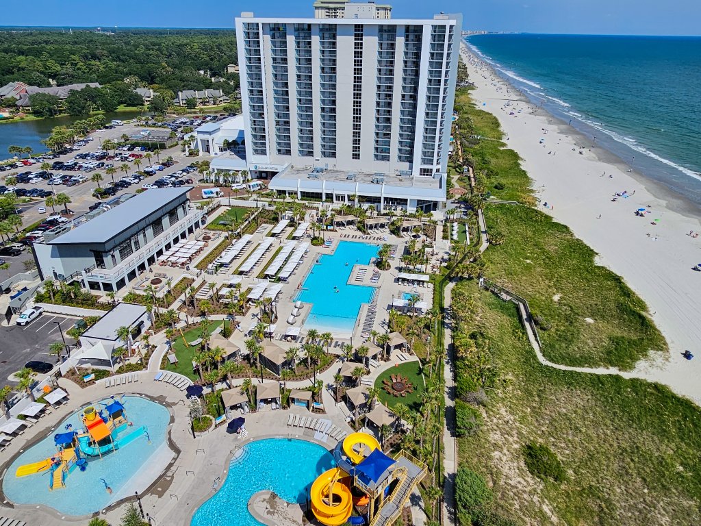 1901 Brighton Vacation Rental in Myrtle Beach - RedAwning