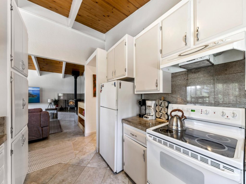 Heavenly Valley Express  1387W Vacation Rental in California - RedAwning