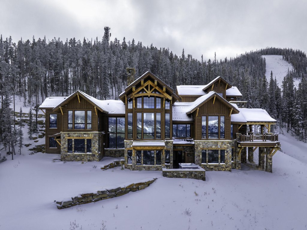 30 Cowboy Heaven Spur Road Vacation Rental in Big Sky - RedAwning