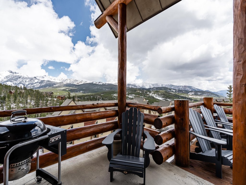 Saddle Ridge D1 Vacation Rental in Big Sky - RedAwning