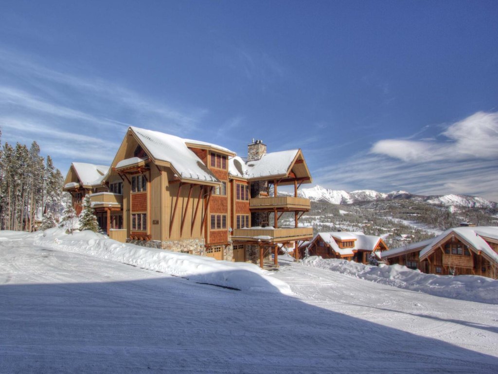 3A North Rim Vacation Rental in Big Sky - RedAwning