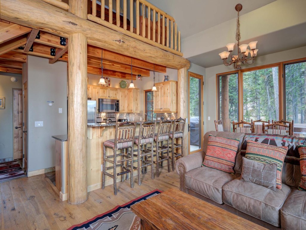 38A Cowboy Heaven Vacation Rental in Big Sky - RedAwning