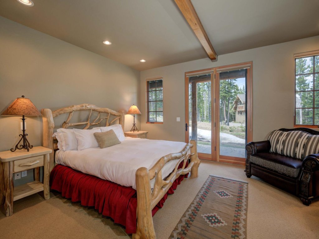 38A Cowboy Heaven Vacation Rental in Big Sky - RedAwning