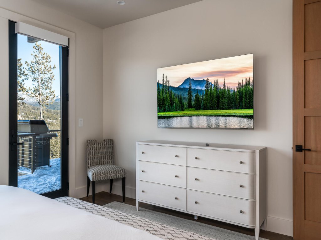 9 Deep Forest Drive Vacation Rental in Big Sky - RedAwning