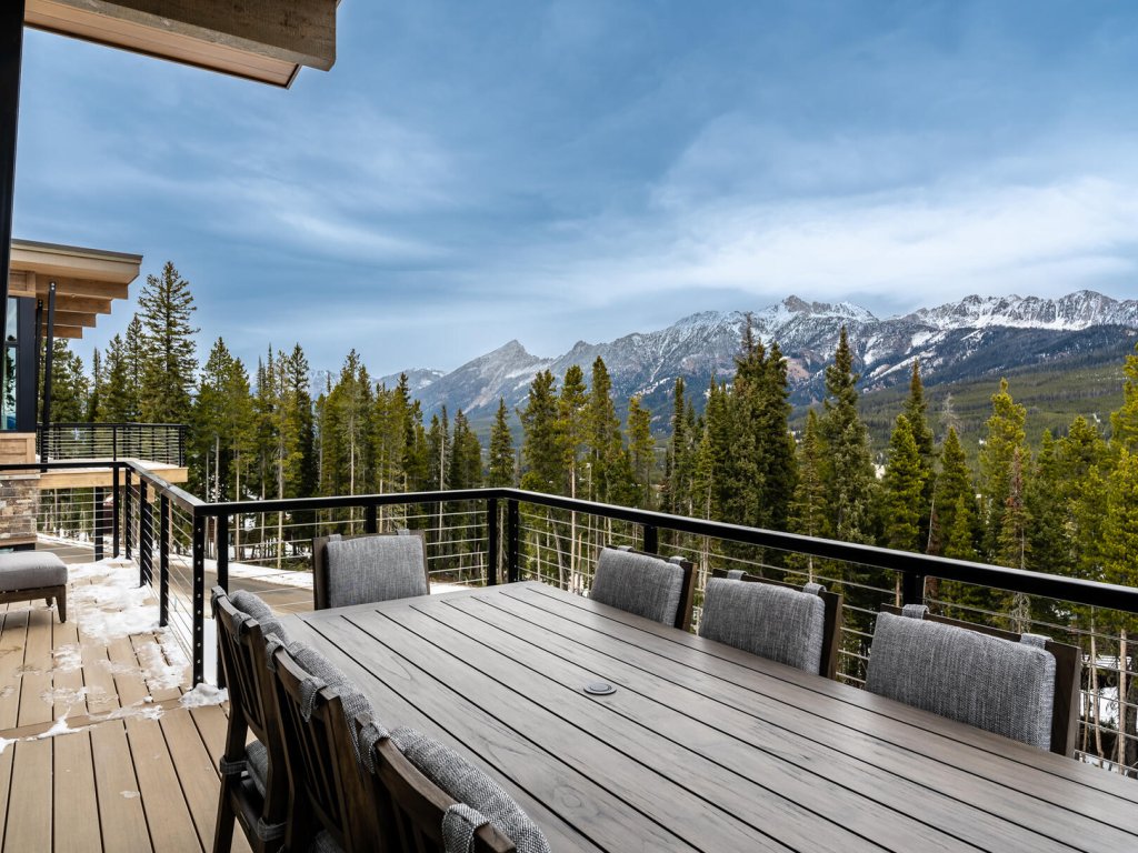 9 Deep Forest Drive Vacation Rental in Big Sky - RedAwning