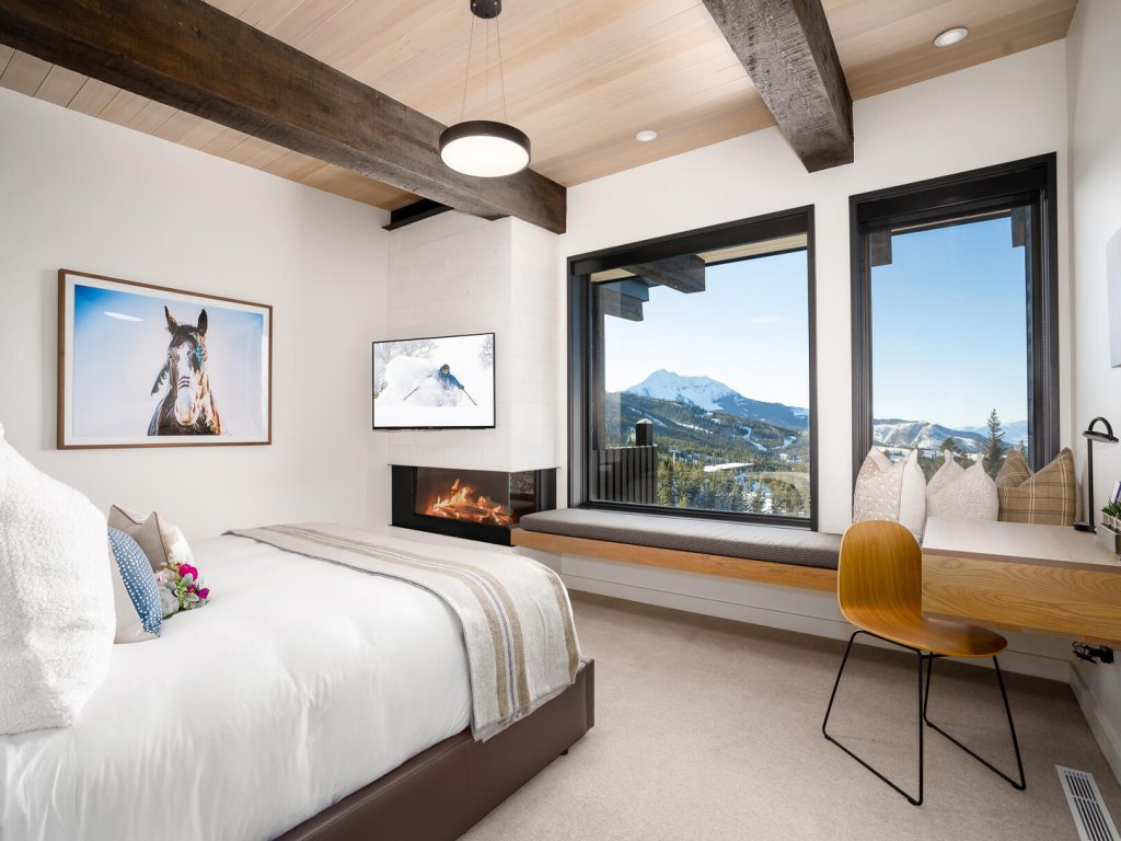 6A Treeline Springs Vacation Rental in Big Sky - RedAwning