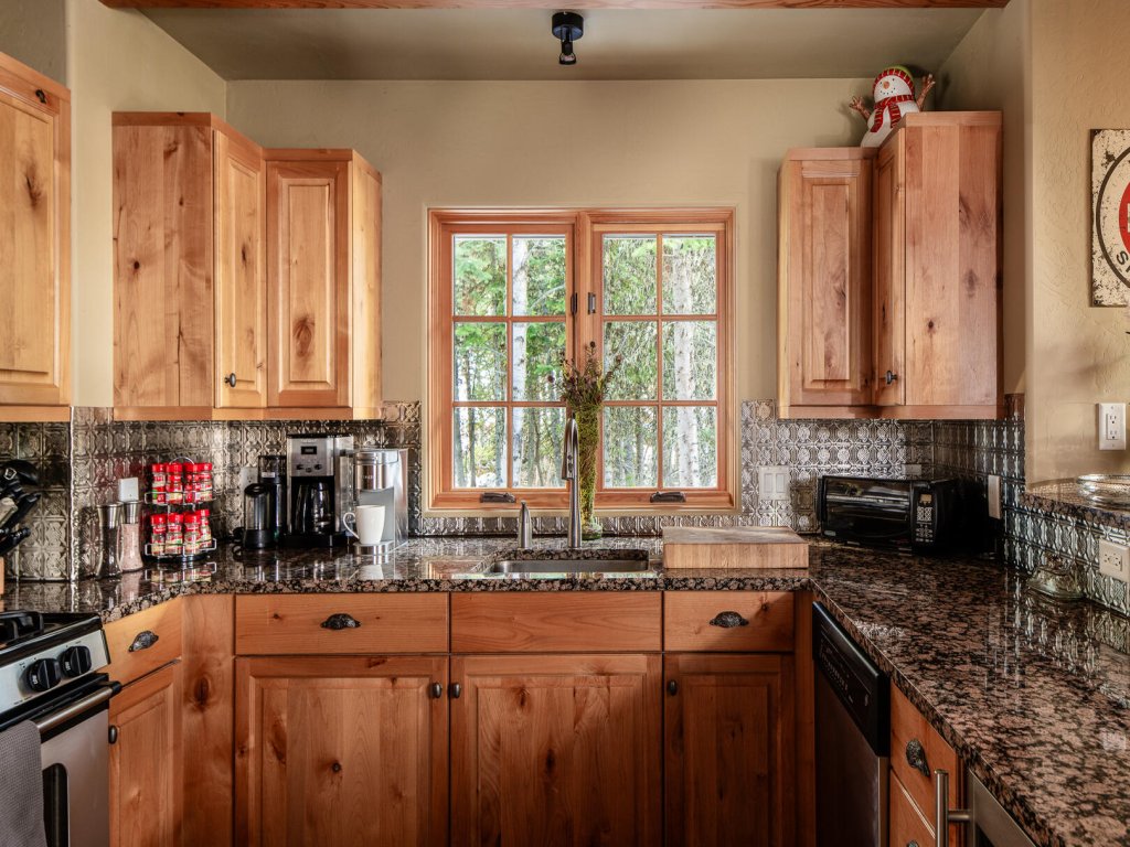 2 Mountain Home Vacation Rental in Big Sky - RedAwning