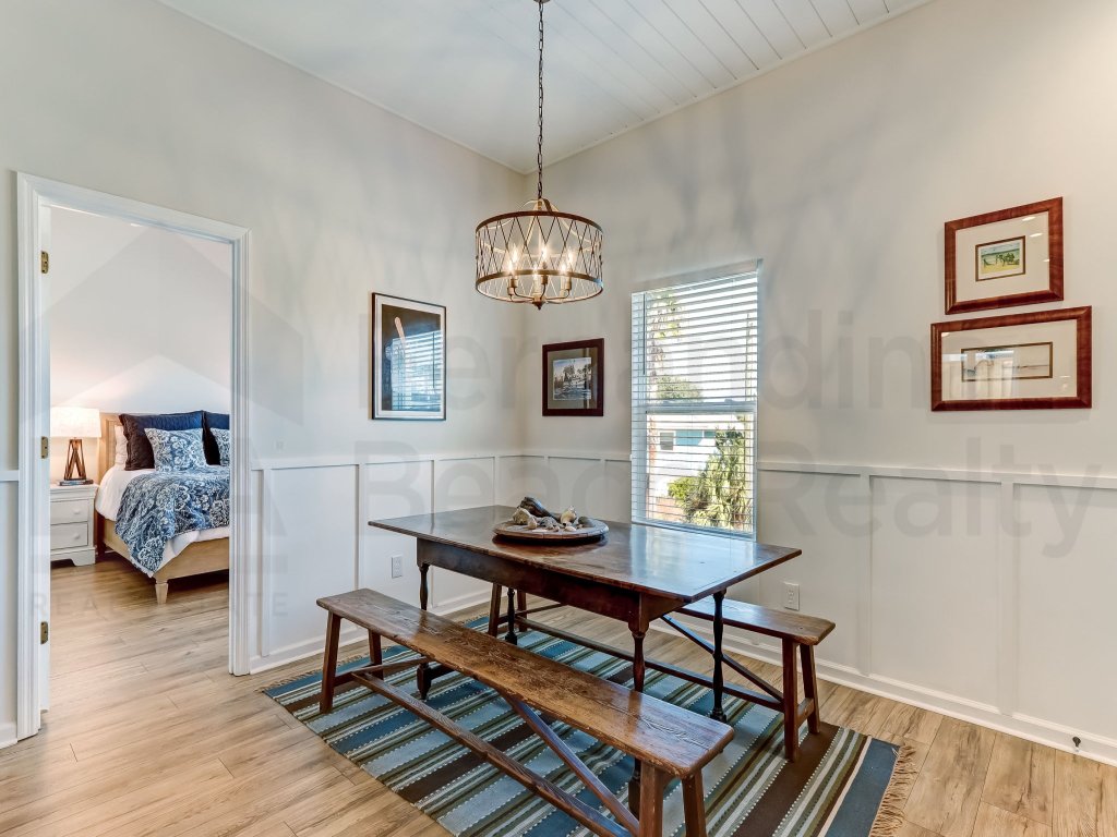 2505B W. 5th St Vacation Rental in Fernandina Beach - RedAwning