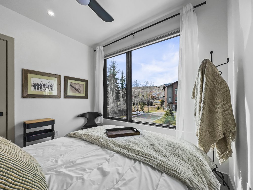 541 Center Circle 3Br 3.5Ba Vacation Rental in Silverthorne - RedAwning