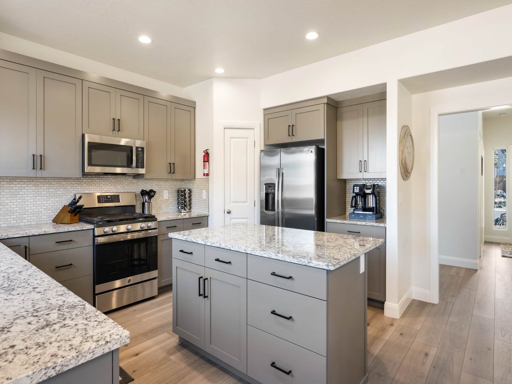Flip Flop Therapy Vacation Rental in Utah - RedAwning