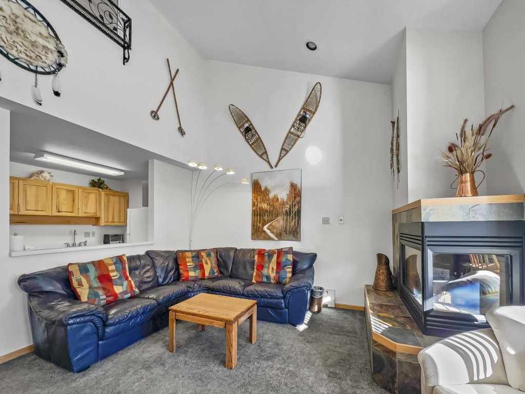 CJ404 Copper Junction Vacation Rental in Copper Mountain - RedAwning